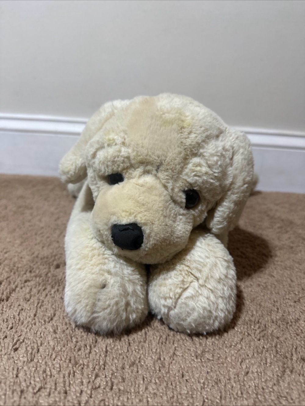 FAO Schwarz Labrador Retriever Puppy Dog Plush Stuffed Toy Yellow Lab 2021